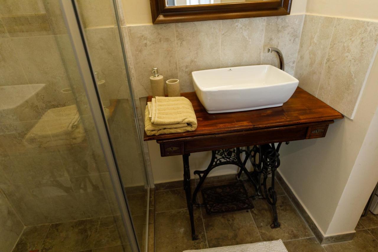 Stylish Flat In The Heart Of Historical Center Leilighet Timişoara Eksteriør bilde