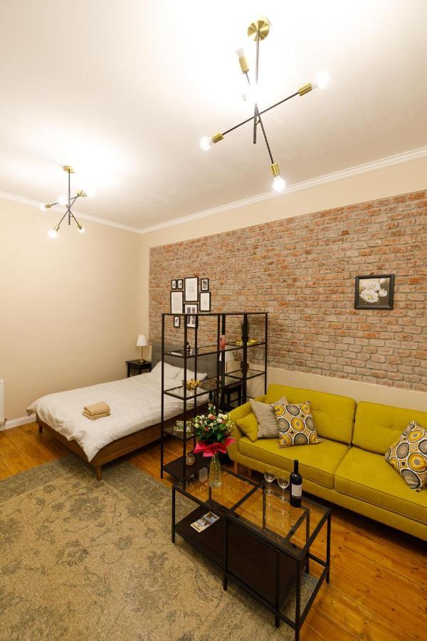 Stylish Flat In The Heart Of Historical Center Leilighet Timişoara Eksteriør bilde